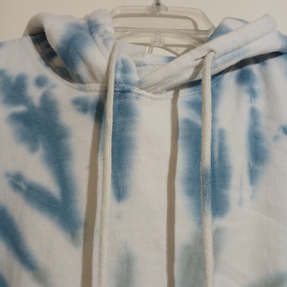 Dreamsicle Blue Tie-Dye Youth S Hoodie - Picture 3 of 5